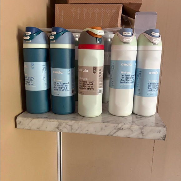 Assorted colors Insulated Owala Water Bottles bundle